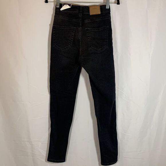 Zara Black High Rise Skinny Jeans NWT - Picture 2 of 9